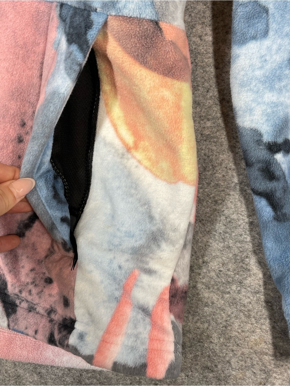 DOPE Printed Fleece Hooded Top Abstract Print Medium Cozy Streetwear Outdoor - Picture 4 of 15